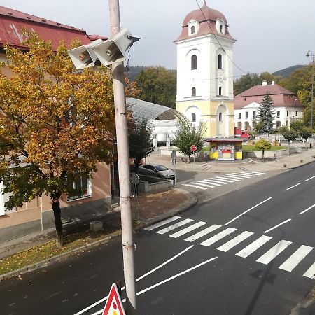 Penzion Marina Pri Slovenskej Restauracii Brezno Exteriér fotografie