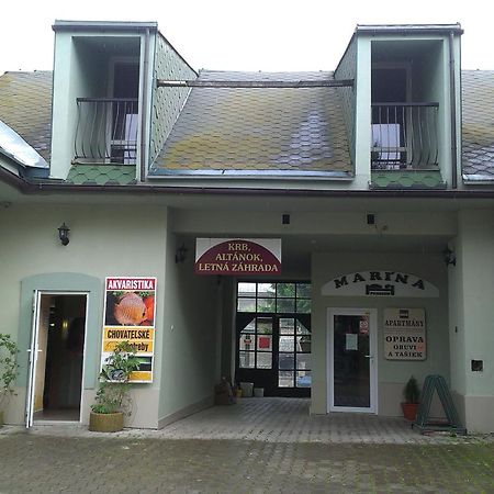 Penzion Marina Pri Slovenskej Restauracii Brezno Exteriér fotografie