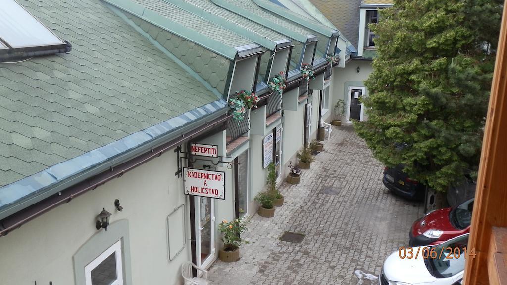 Penzion Marina Pri Slovenskej Restauracii Brezno Pokoj fotografie