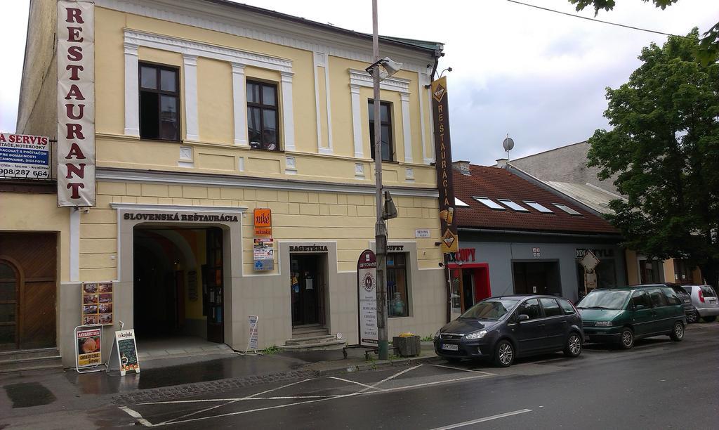 Penzion Marina Pri Slovenskej Restauracii Brezno Pokoj fotografie